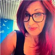 Maestra especialista en Audición y Lenguaje con más de 12 años de experiencia en centros educativos